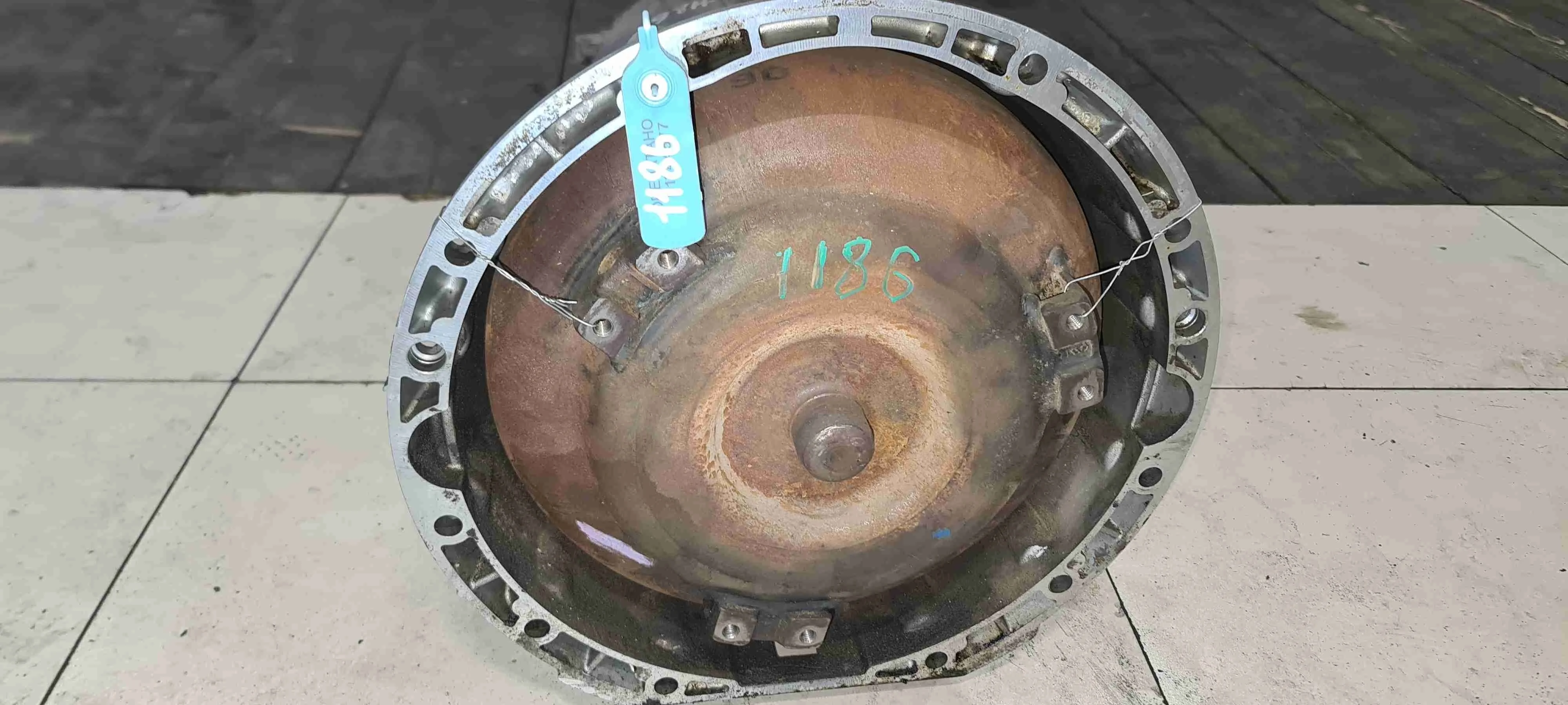 КПП автоматическая (АКПП) Mercedes-Benz W220 (1998—2005) 
A2202701100 113986