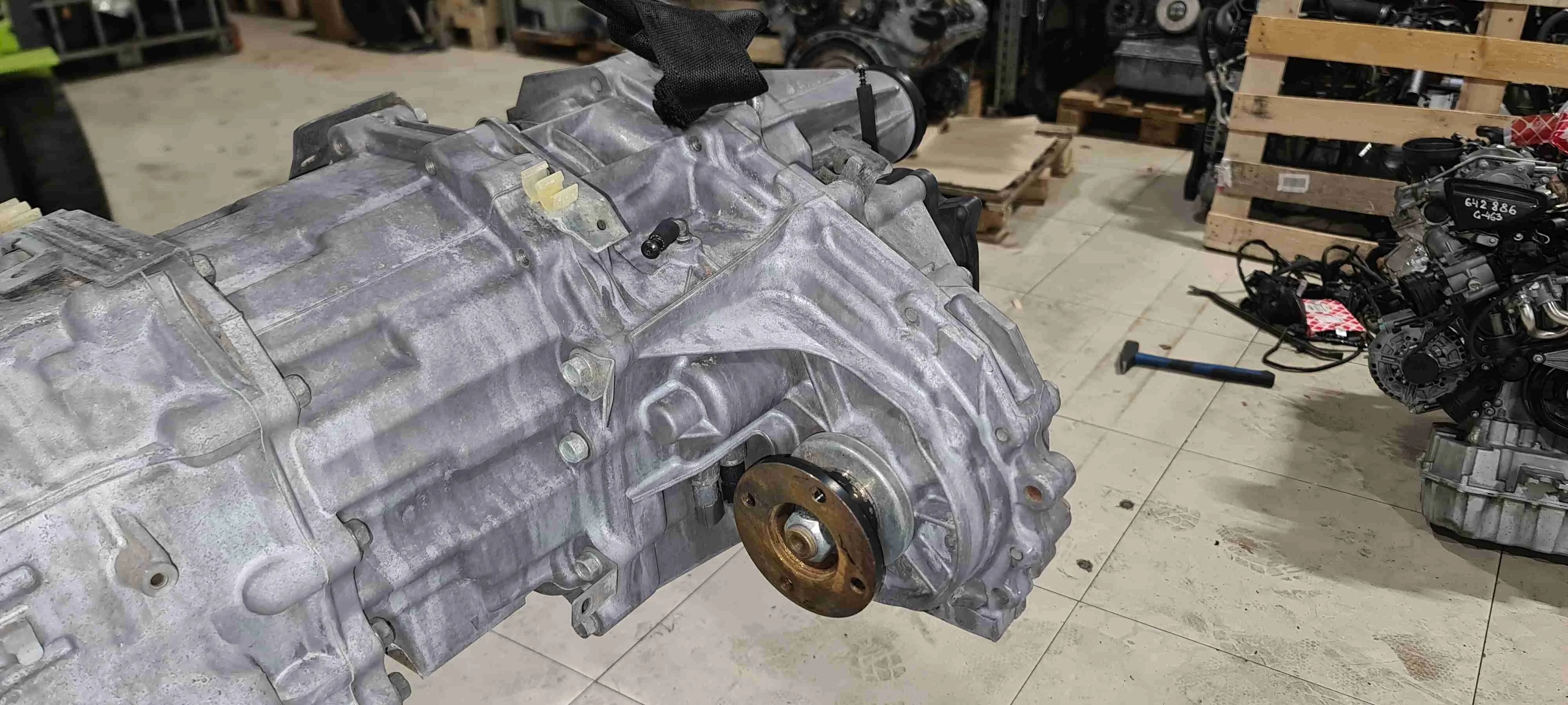 Раздаточная коробка Nissan D40 рестайлинг (2010—2015) 331005X40A V9X