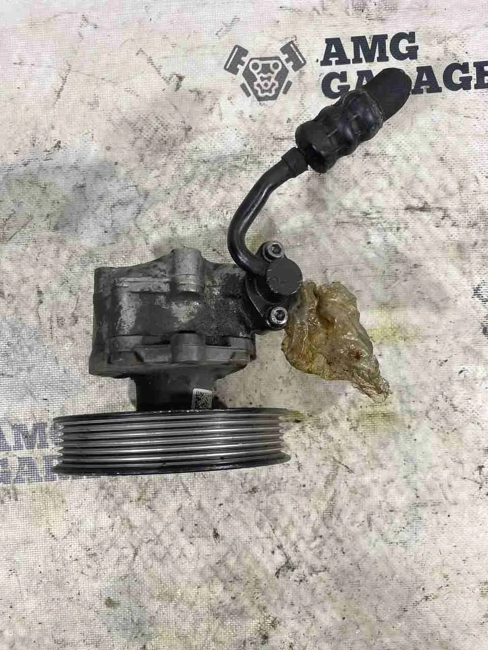 Насос гидроусилителя руля Audi I (2008—2012) 4F0145156H