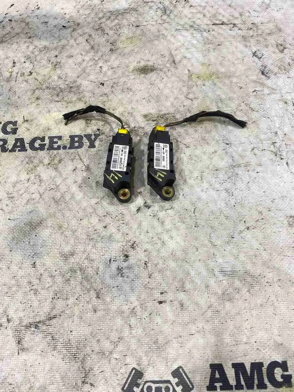 Датчик удара Mercedes-Benz W211/S211 (2002—2006) 0018209126