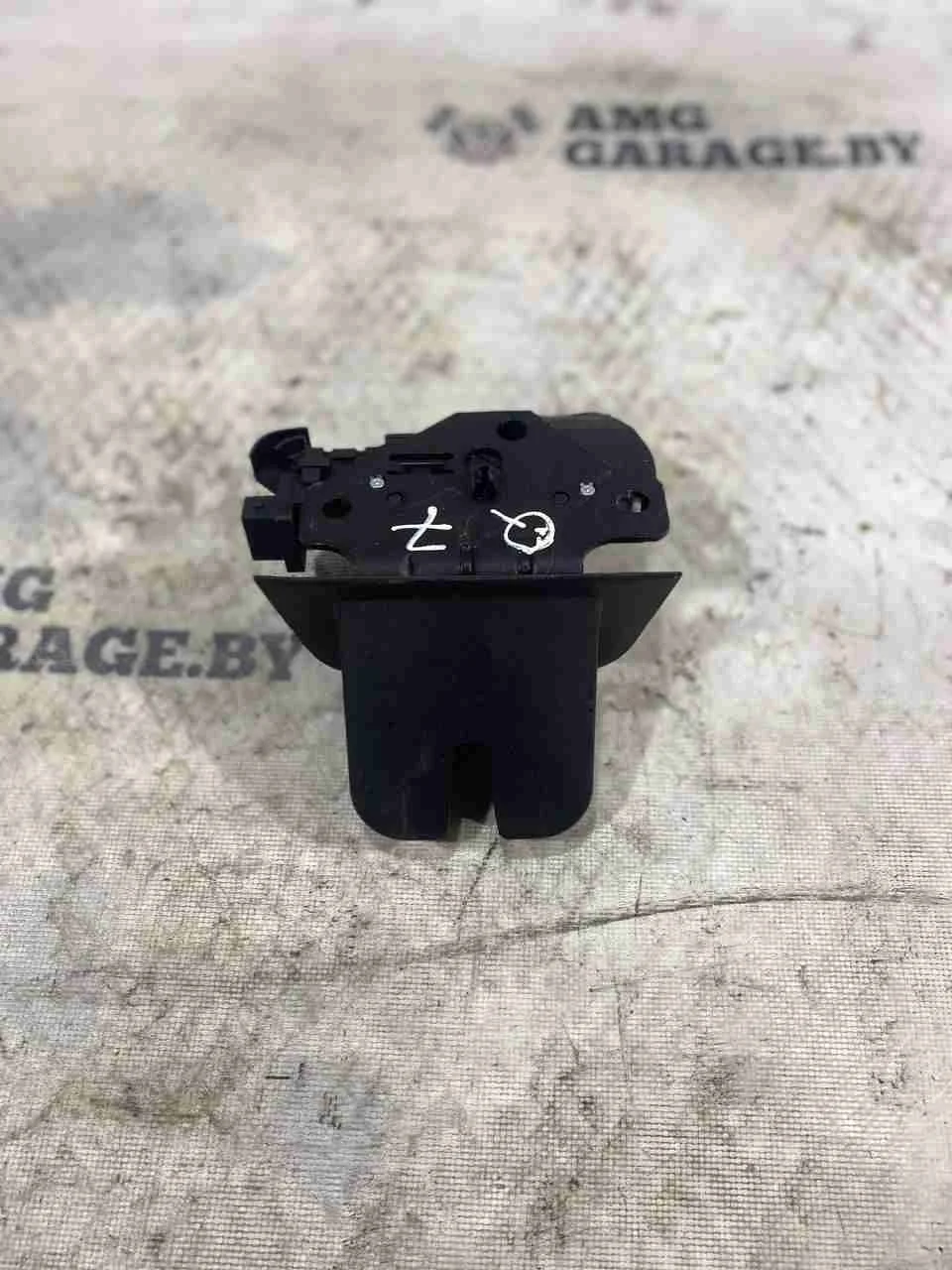 Замок багажника Audi 4L (2005—2009) 8P4827505C