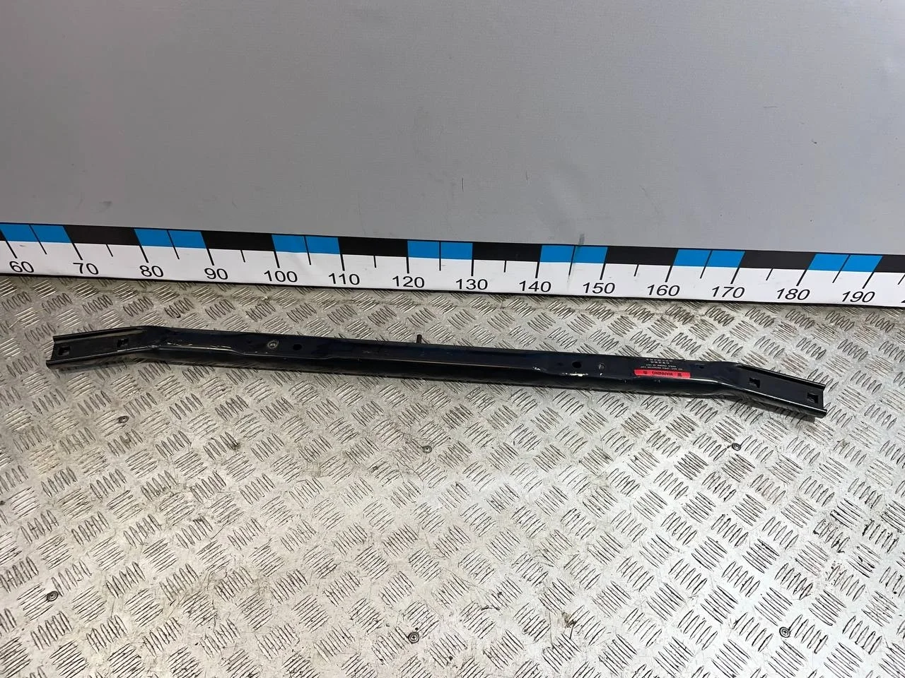 [Б/У] Траверса рамы поперечная BMW [Код: 00662702 ]