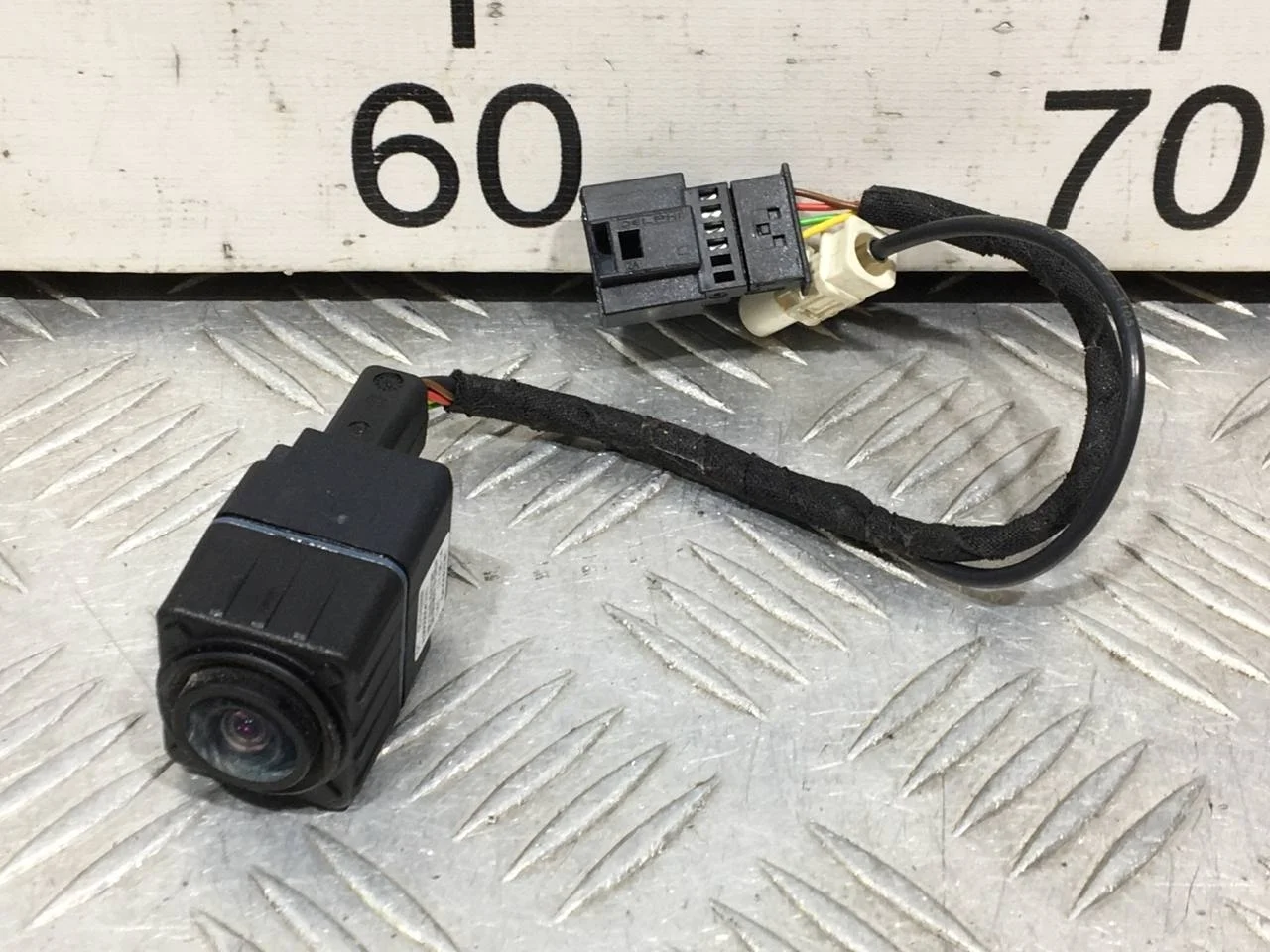 [Б/У] Камера заднего вида Mercedes Benz [Код: 00661171 ]