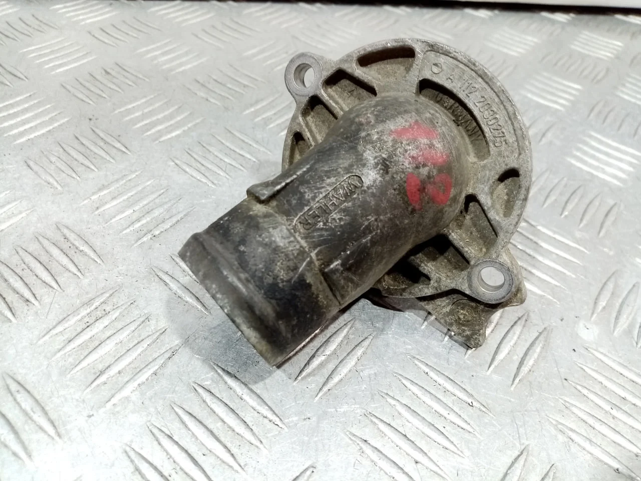 [Б/У] Термостат системы охлаждения [Код: 00663433 ]