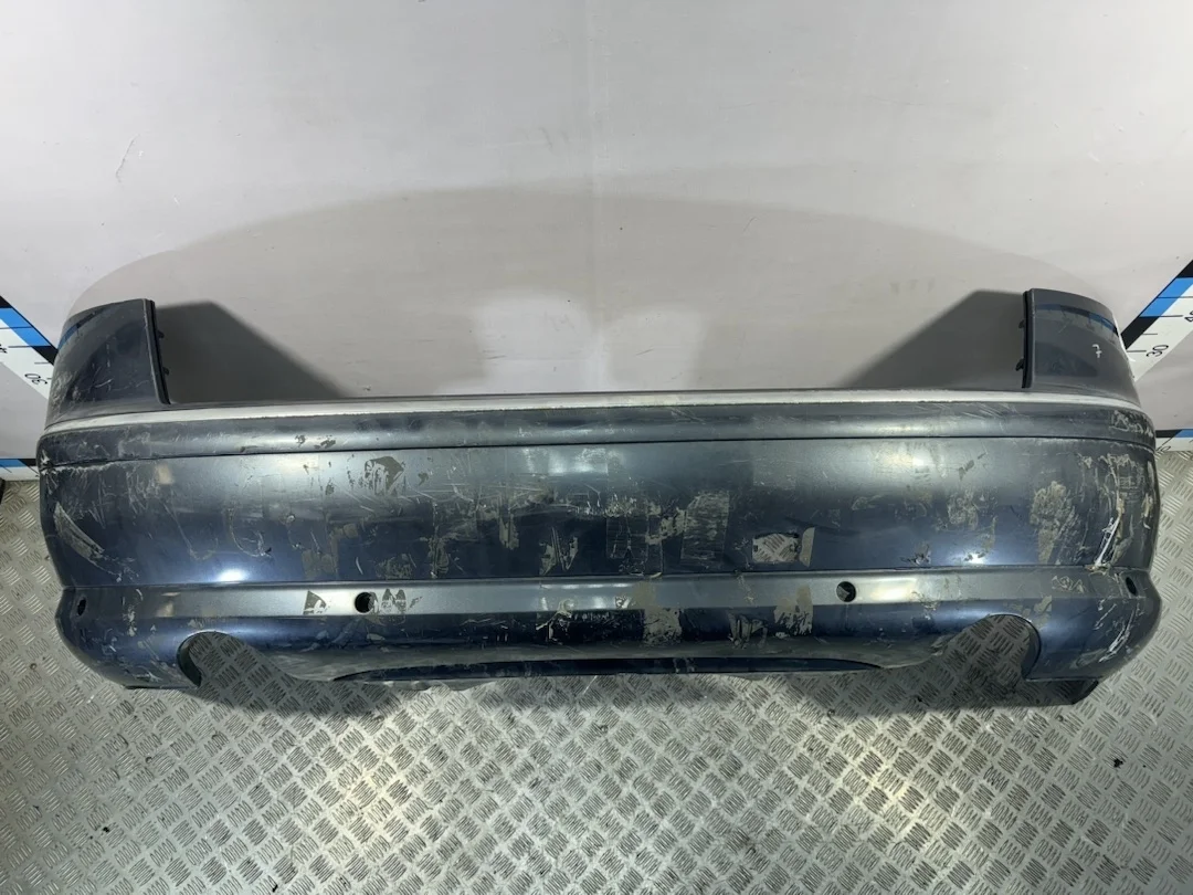 [Б/У] Бампер задний (под парктрон) Audi A8 4E - трещина справа, дефект креплений [Незначительные дефекты] [Код: 00311580 ]