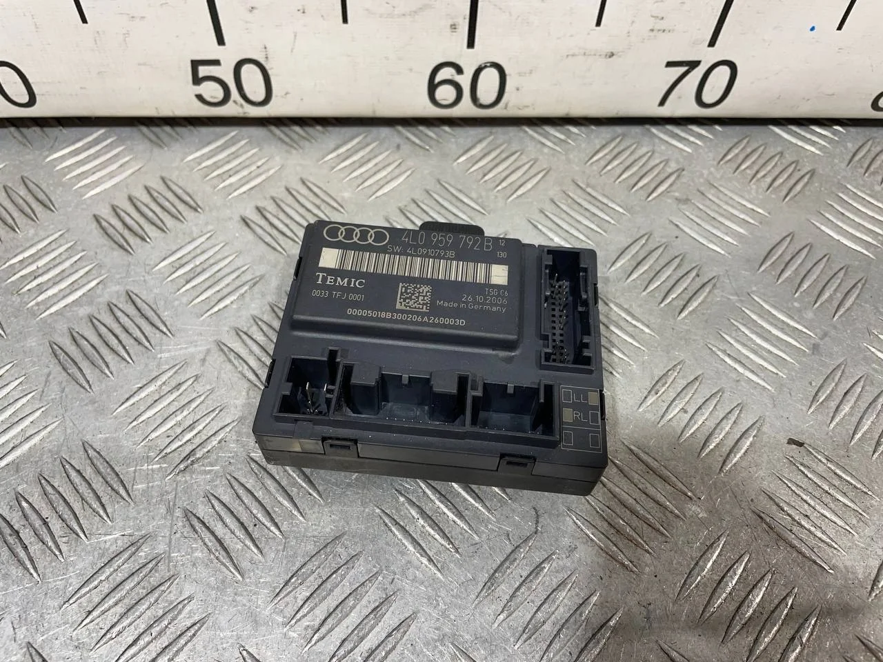 [Б/У] Блок комфорта передней правой двери [Код: 00660294 ]