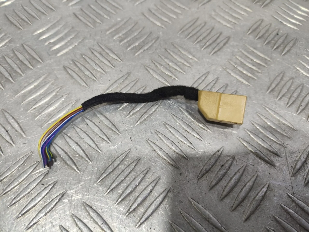 [Б/У] Разъем 12 конт VAG [Код: 00659754 ]