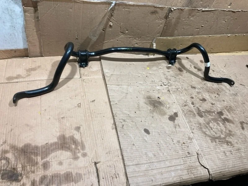 Стабилизатор передний Toyota Highlander 2019 488110E040 GSU55 2GRFKS, передний