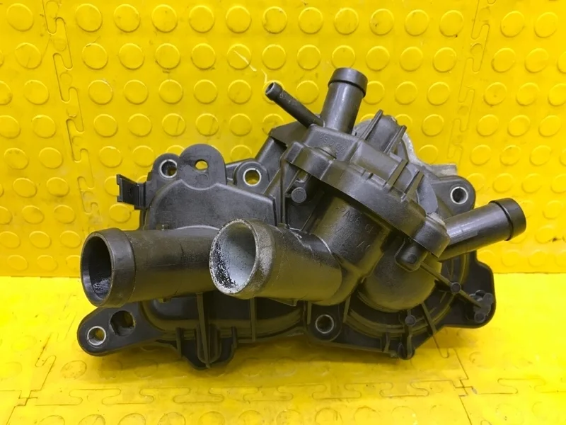 Помпа водяная Skoda Octavia 2018 04E121600BG 5E3 CWV 594183