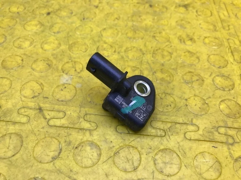 Датчик удара Skoda Octavia 2018 3Q0959351A 5E3 CWV 594183