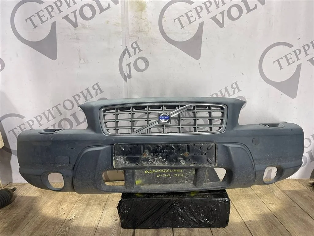 Бампер передний