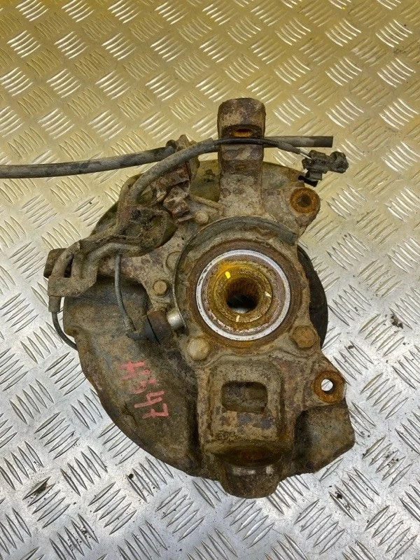 Кулак поворотный правый Fiat Fullback 2015 - 2020 2016 MR992378 ПИКАП 2.4 D 4N15