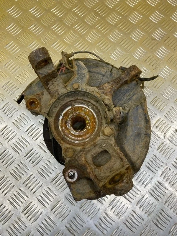 Кулак поворотный левый Fiat Fullback 2015 - 2020 2016 3870A109 ПИКАП 2.4 D 4N15