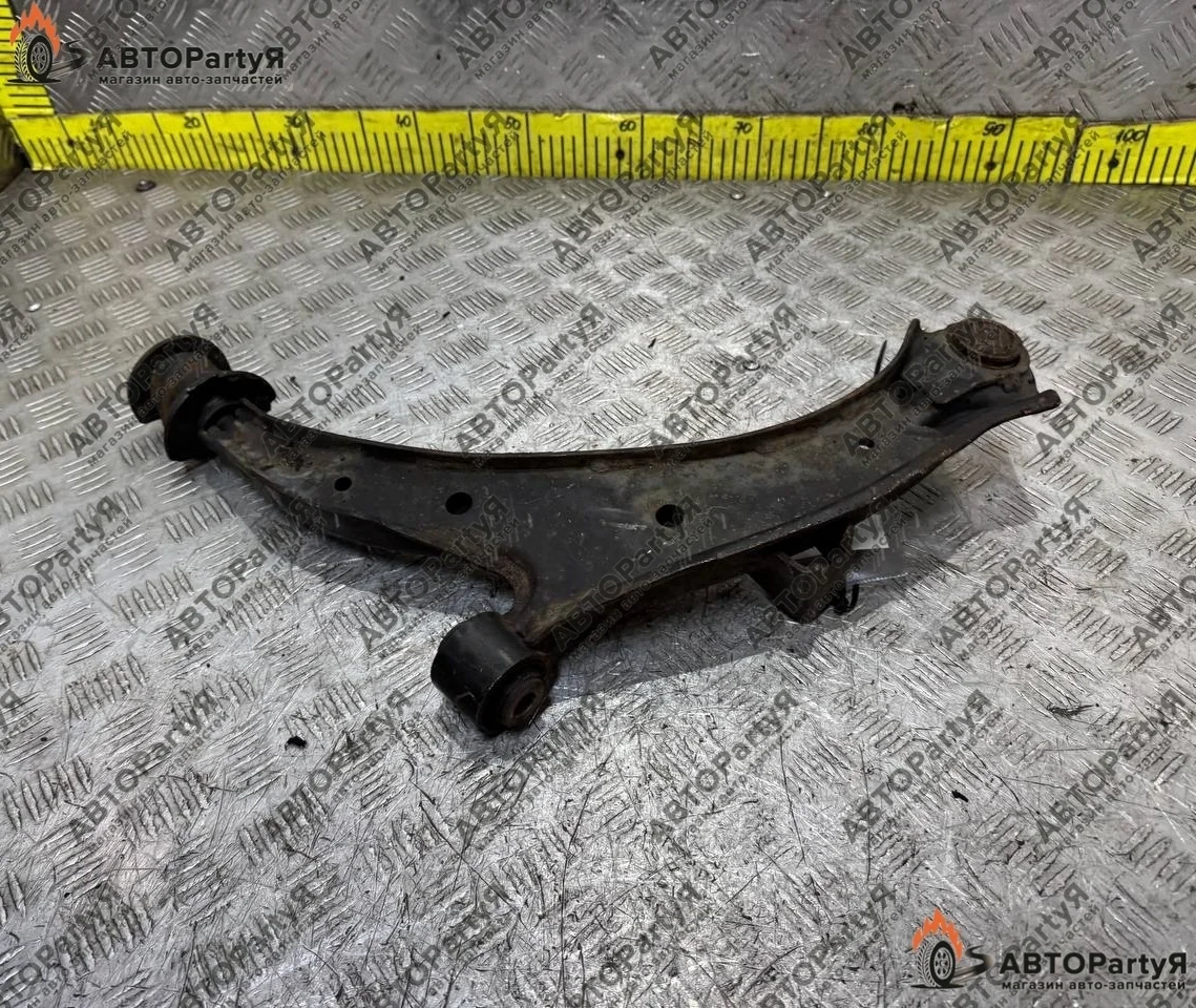 РЫЧАГ ПОДВЕСКИ Honda HRV GH2 D16A 1,6 л.