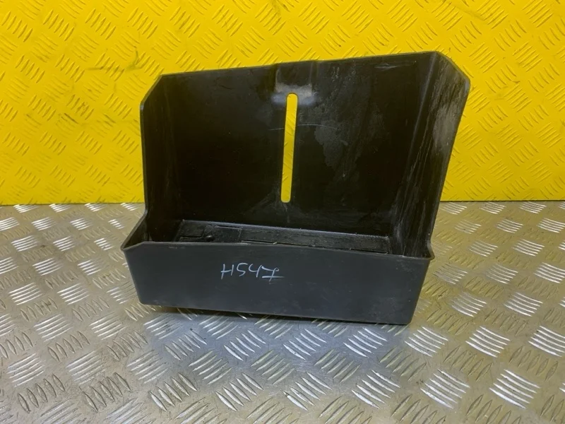 Полка аккумулятора Fiat Fullback 2015 - 2020 2016 MN179221 ПИКАП 2.4 D 4N15