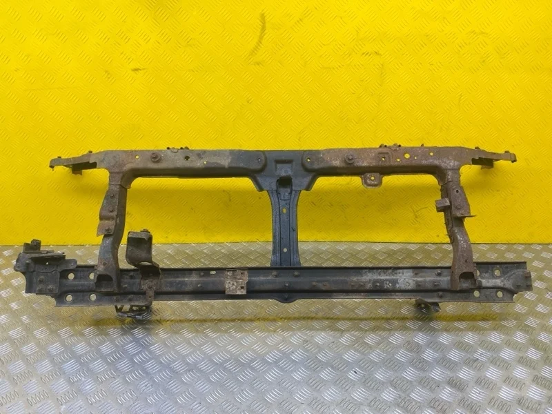 Передняя панель крепления облицовки (телевизор) Nissan Pathfinder (R51M) 2004-2013 2006 F2500EB3MA ВНЕДОРОЖНИК 2.5 D YD25DDTI