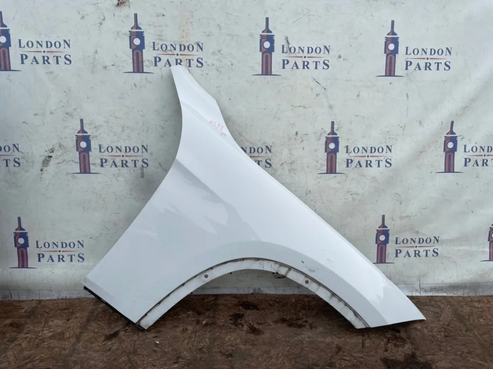 Крыло BMW X1 E84