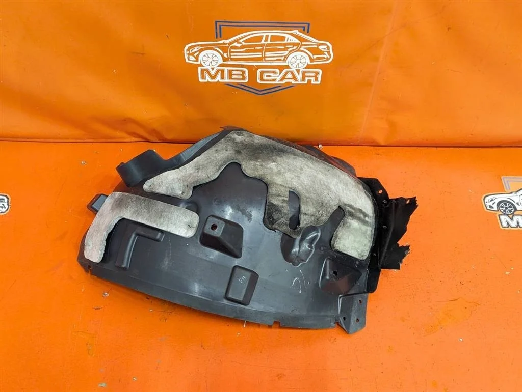 Подкрылок передний левый, задняя часть Mercedes-Benz
