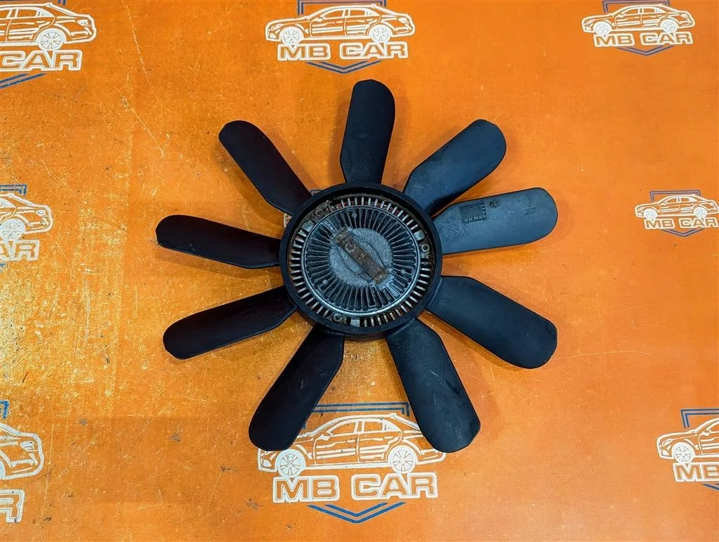 Вискомуфта Mercedes-Benz