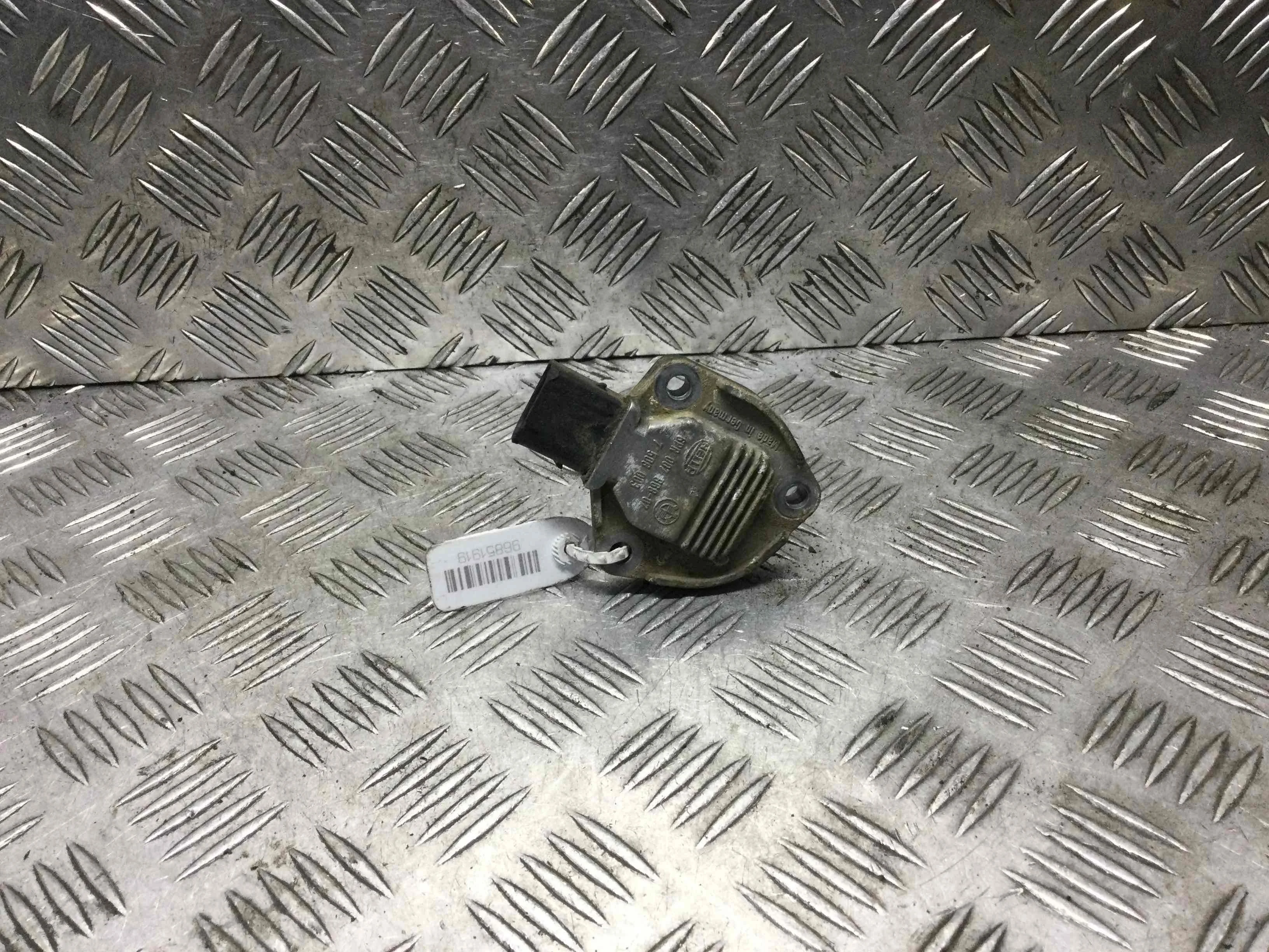 Датчик уровня масла BMW 3-Series 3-Series E90/E91/E92/E93 2005 - 2010 дизель 3.0 TD Механика Седан