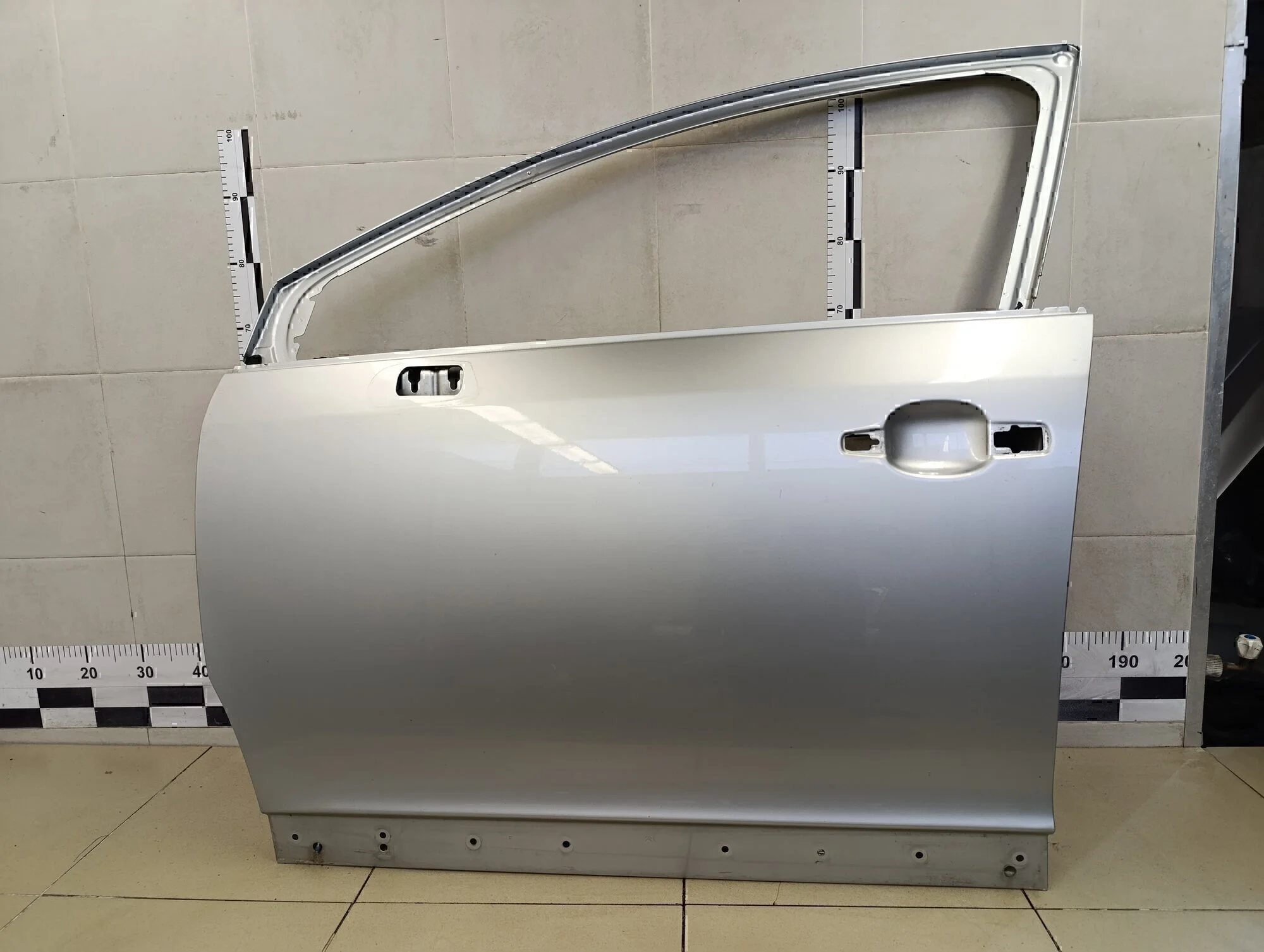 Дверь передняя левая C4 2005-2011