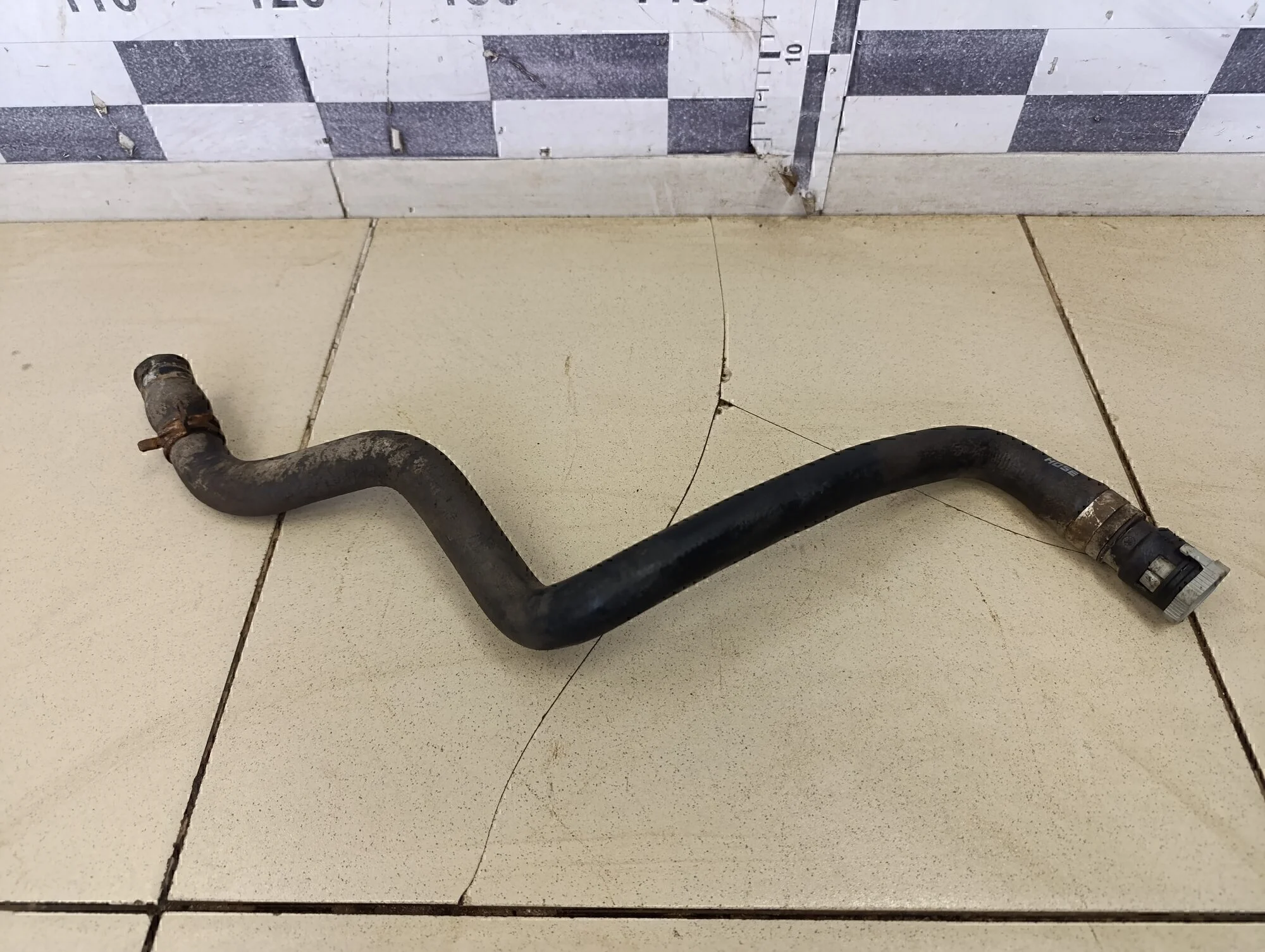 Патрубок отопителя Focus II 2005-2008