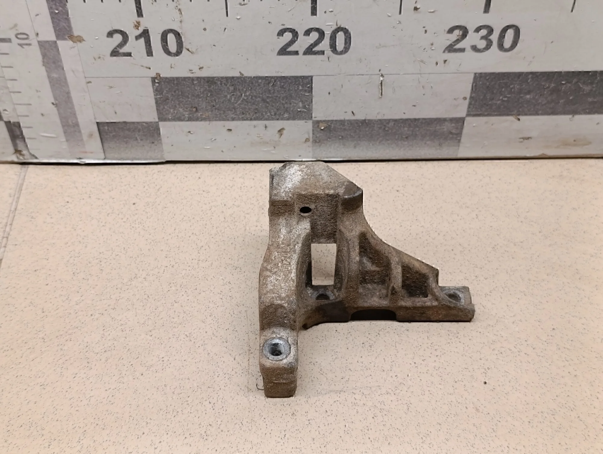 Кронштейн кондиционера ASX 2010-2016