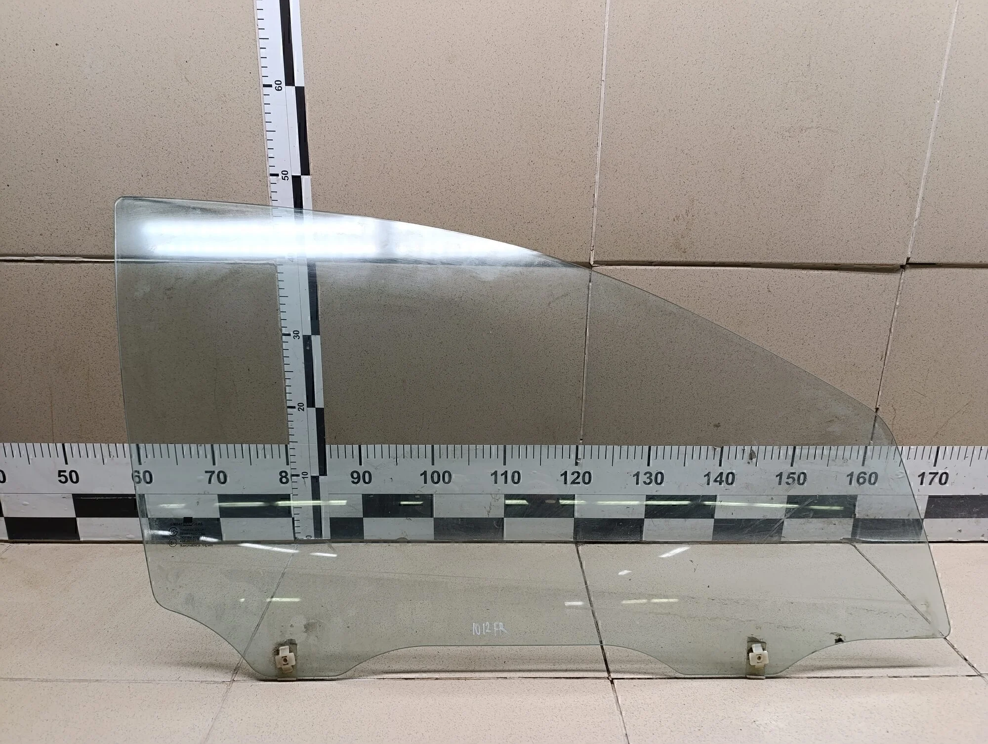 Стекло двери передней правой Aveo (T200) 2003-2008