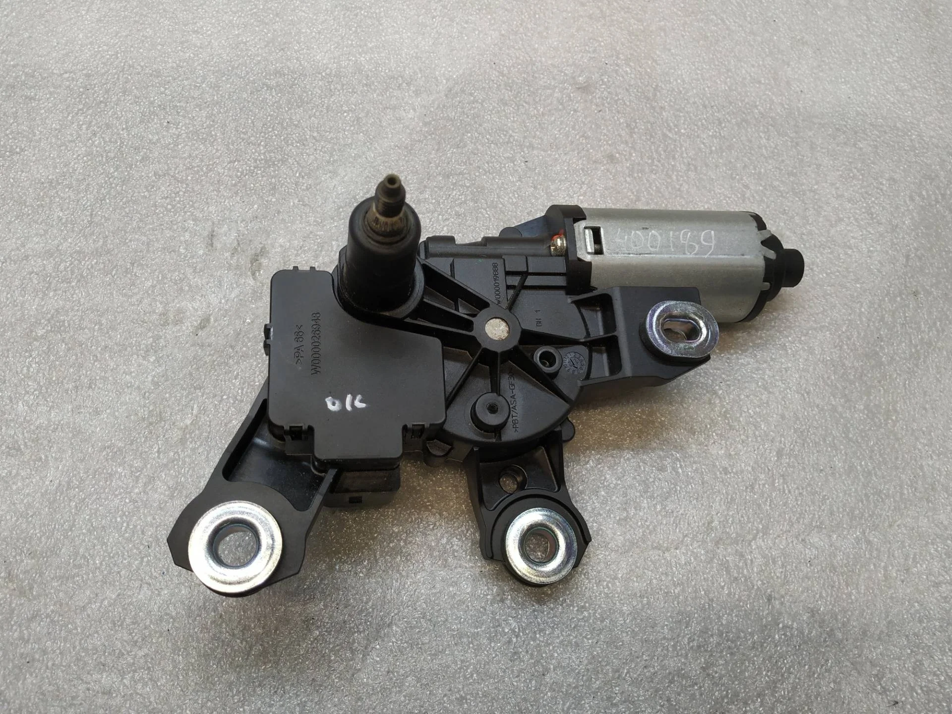 моторчик трапеции дворников (стеклоочистителя) Volkswagen Touareg 2 7P6 2012