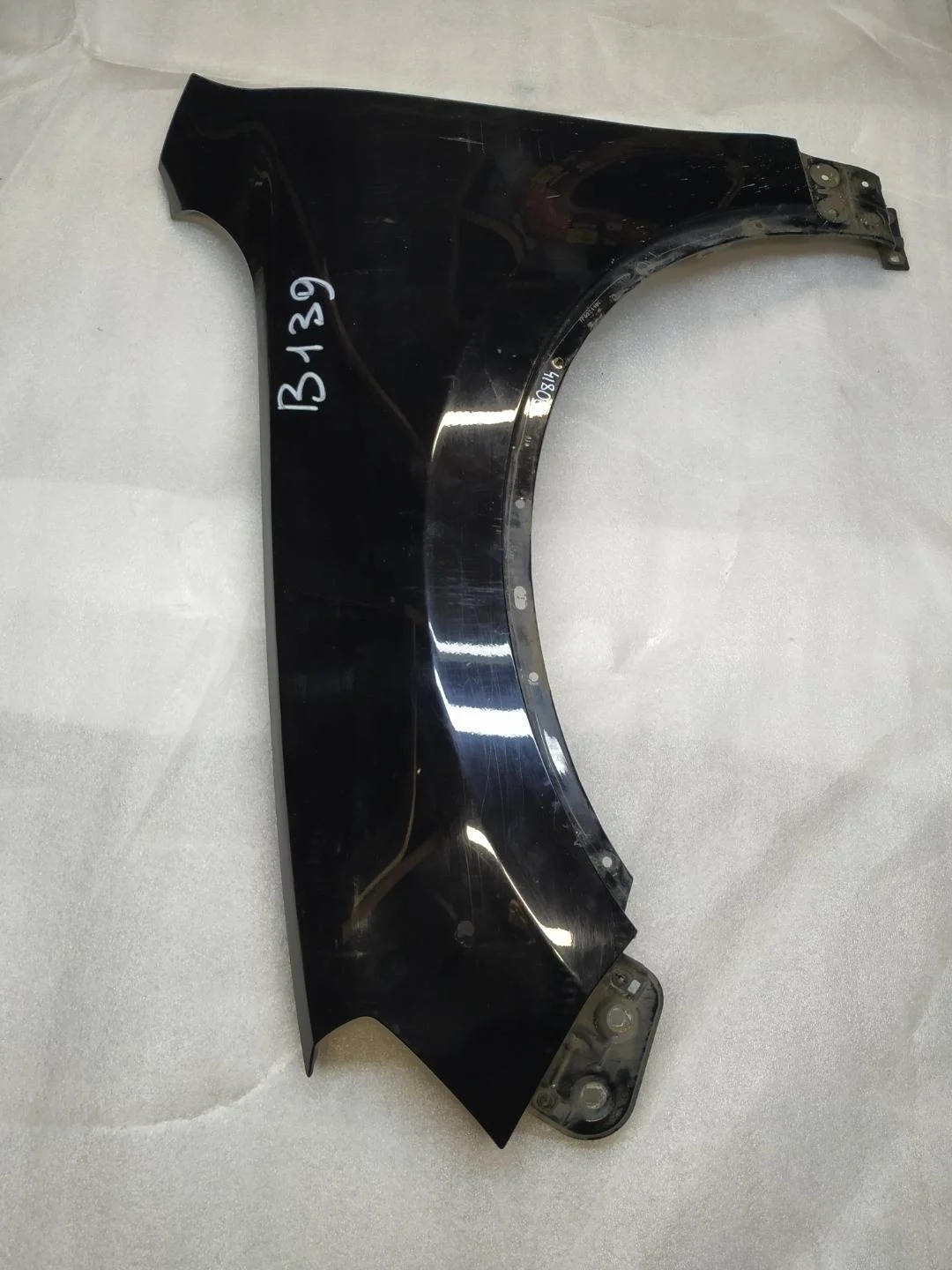 крыло переднее левое Volkswagen Touareg 2 7P6