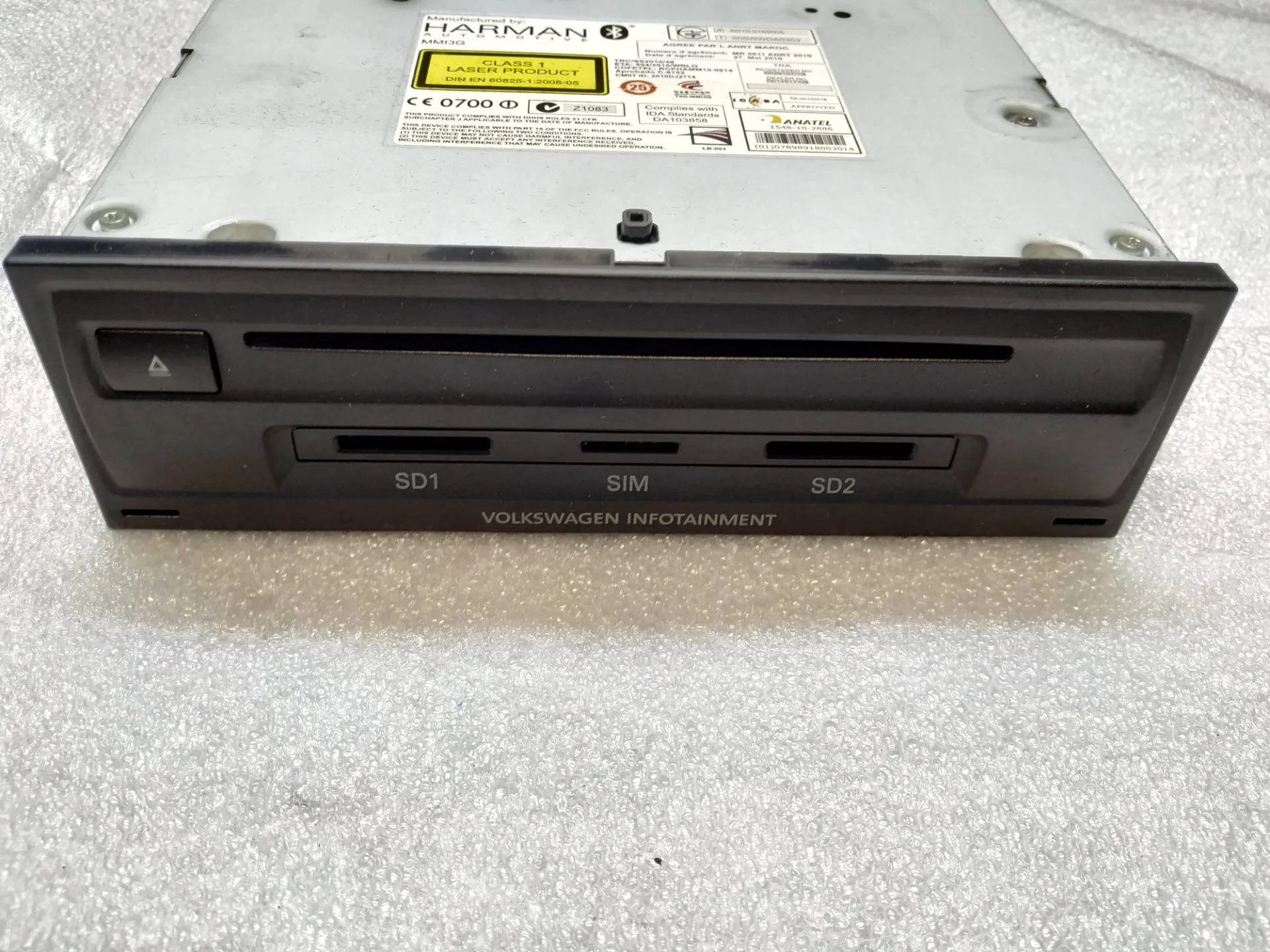 магнитола Volkswagen Touareg 2 7P6