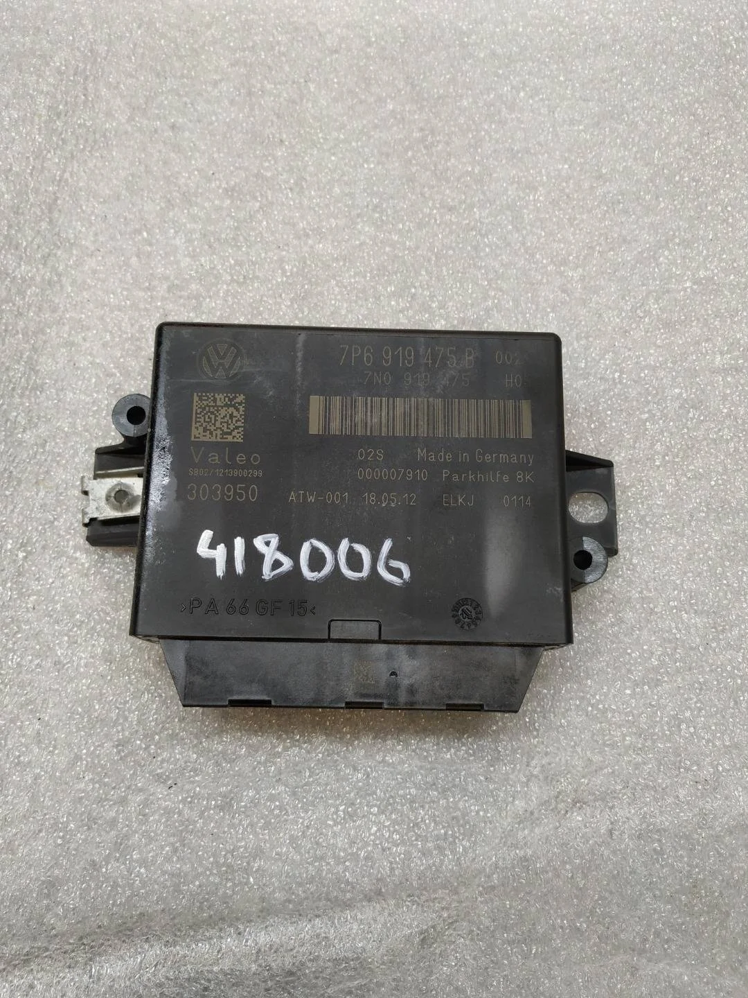 Блок контроля парковки Volkswagen Touareg 2 7P6