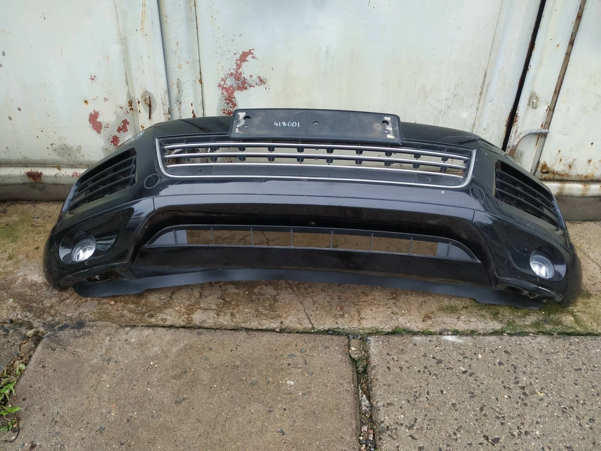 бампер передний Volkswagen Touareg 2 7P6