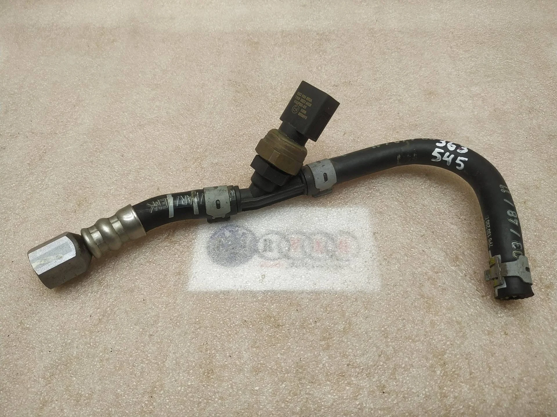 патрубок (трубопровод, шланг) Volkswagen Touareg 2 7P6 2011