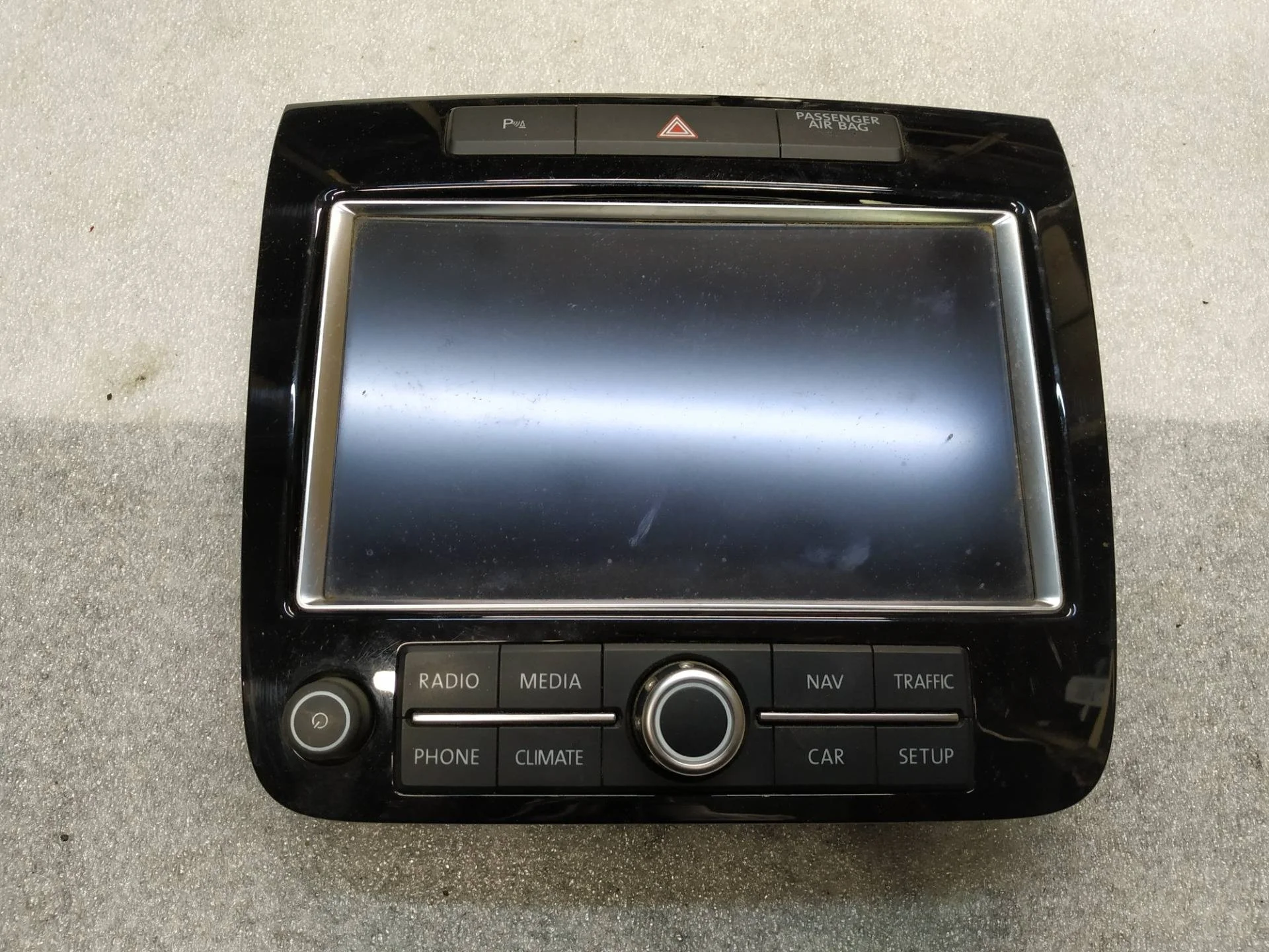 Монитор (дисплей) Volkswagen Touareg 2 7P6 2013