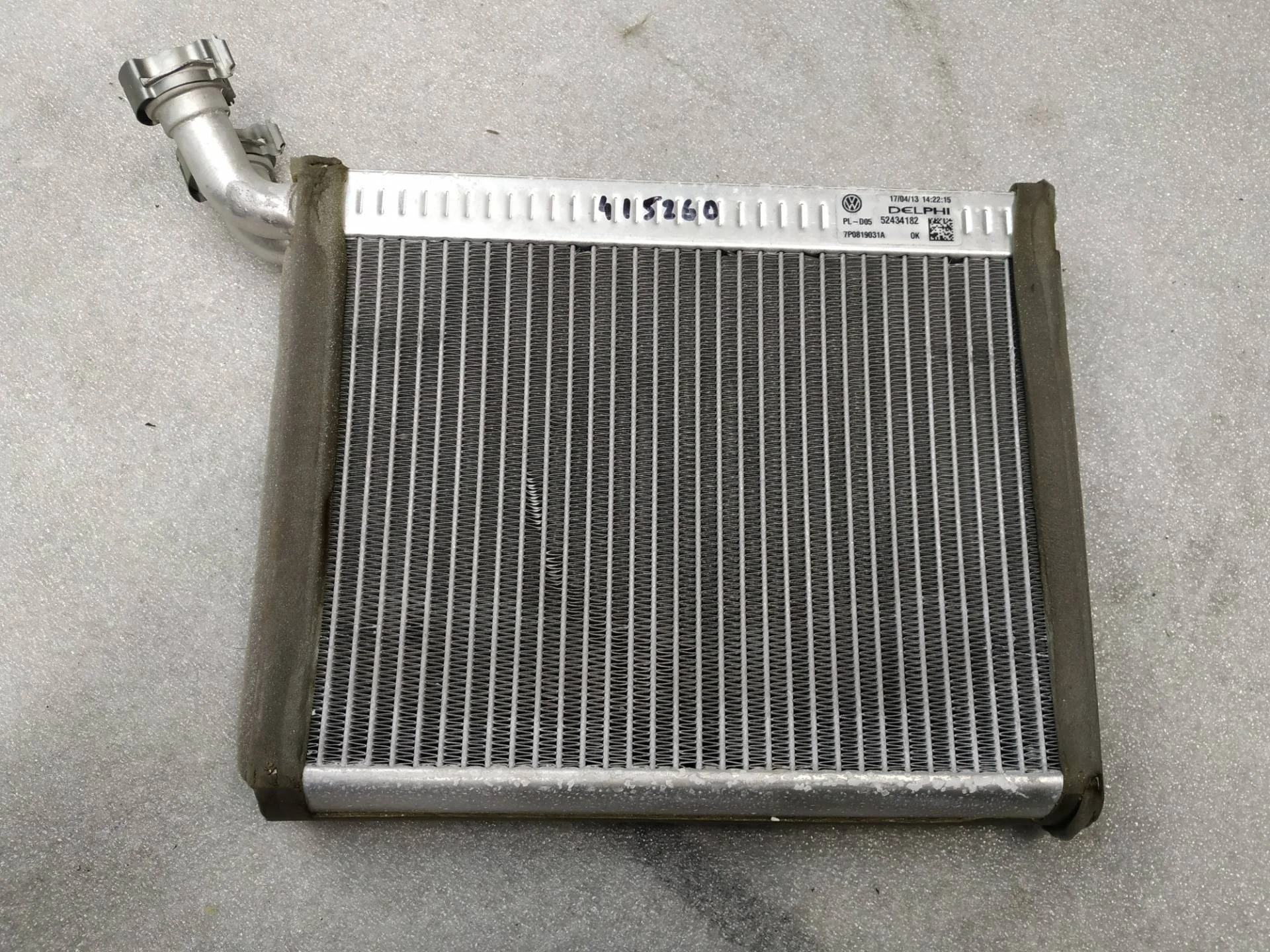 радиатор отопителя (печки) Volkswagen Touareg 2 7P6 2013