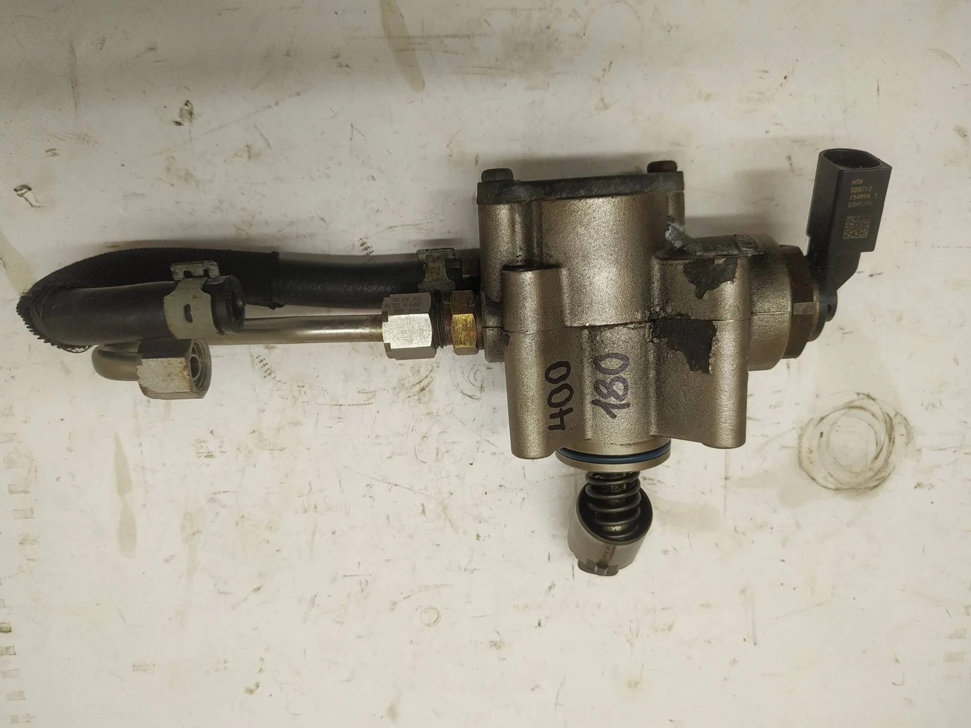 насос топливоподкачивающий ТНВД Volkswagen Touareg 2 7P6 2012