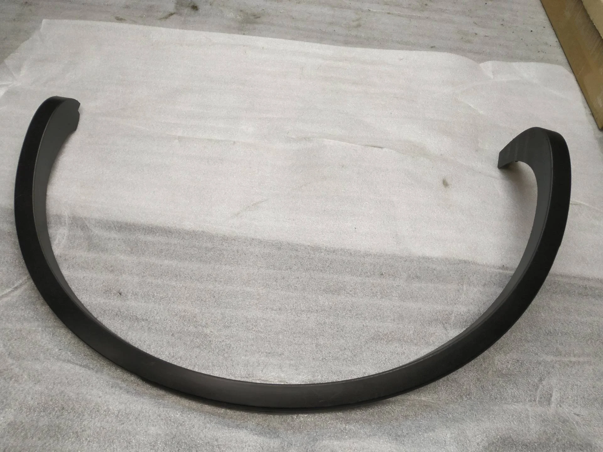 Расширитель Volkswagen Touareg 2 7P6 2013