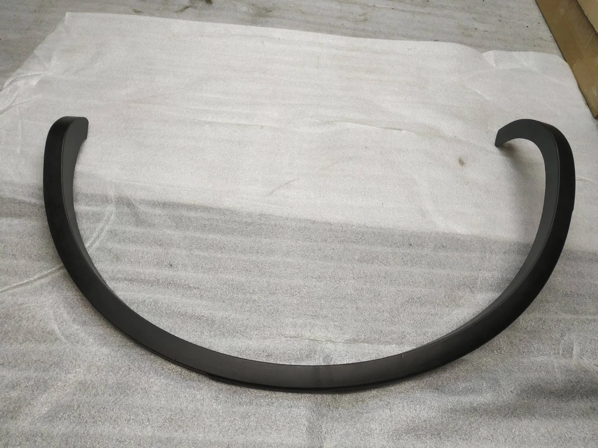 Расширитель Volkswagen Touareg 2 7P6 2013