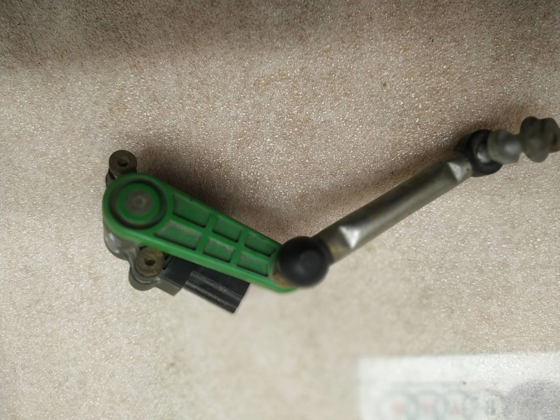 датчик дорожного просвета задний Volkswagen Touareg 2 7P6 2015