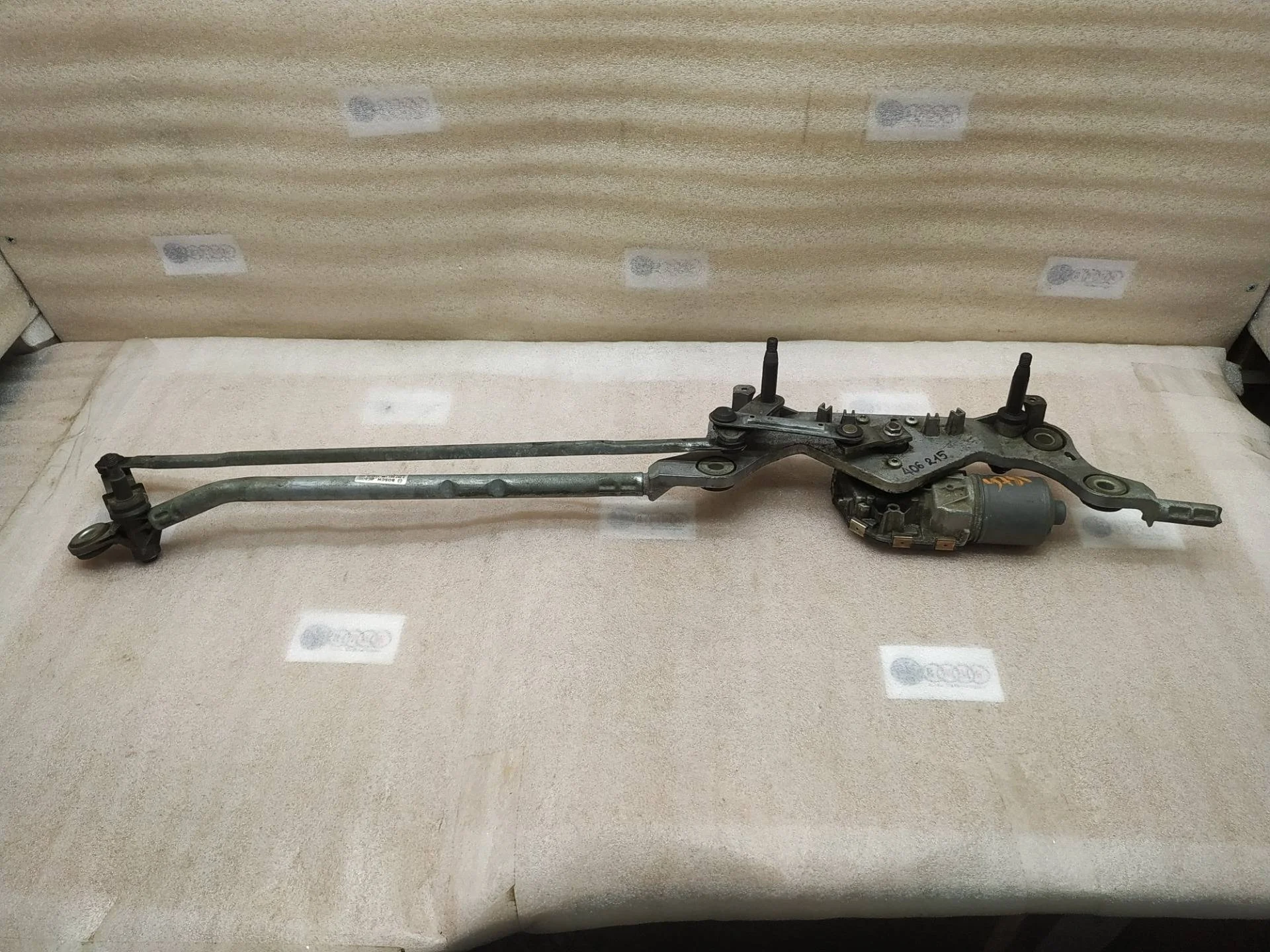 трапеция стеклоочистителя Volkswagen Touareg 2 7P6 2011