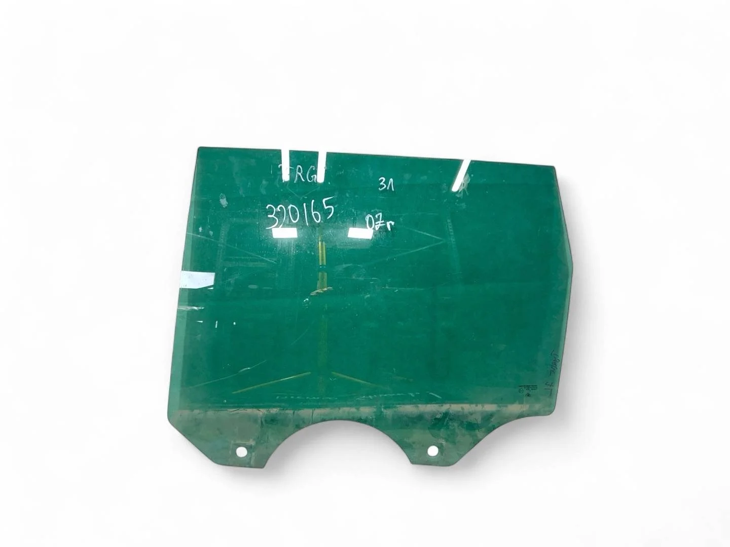 стекло двери задней левой Volkswagen Touareg  2007