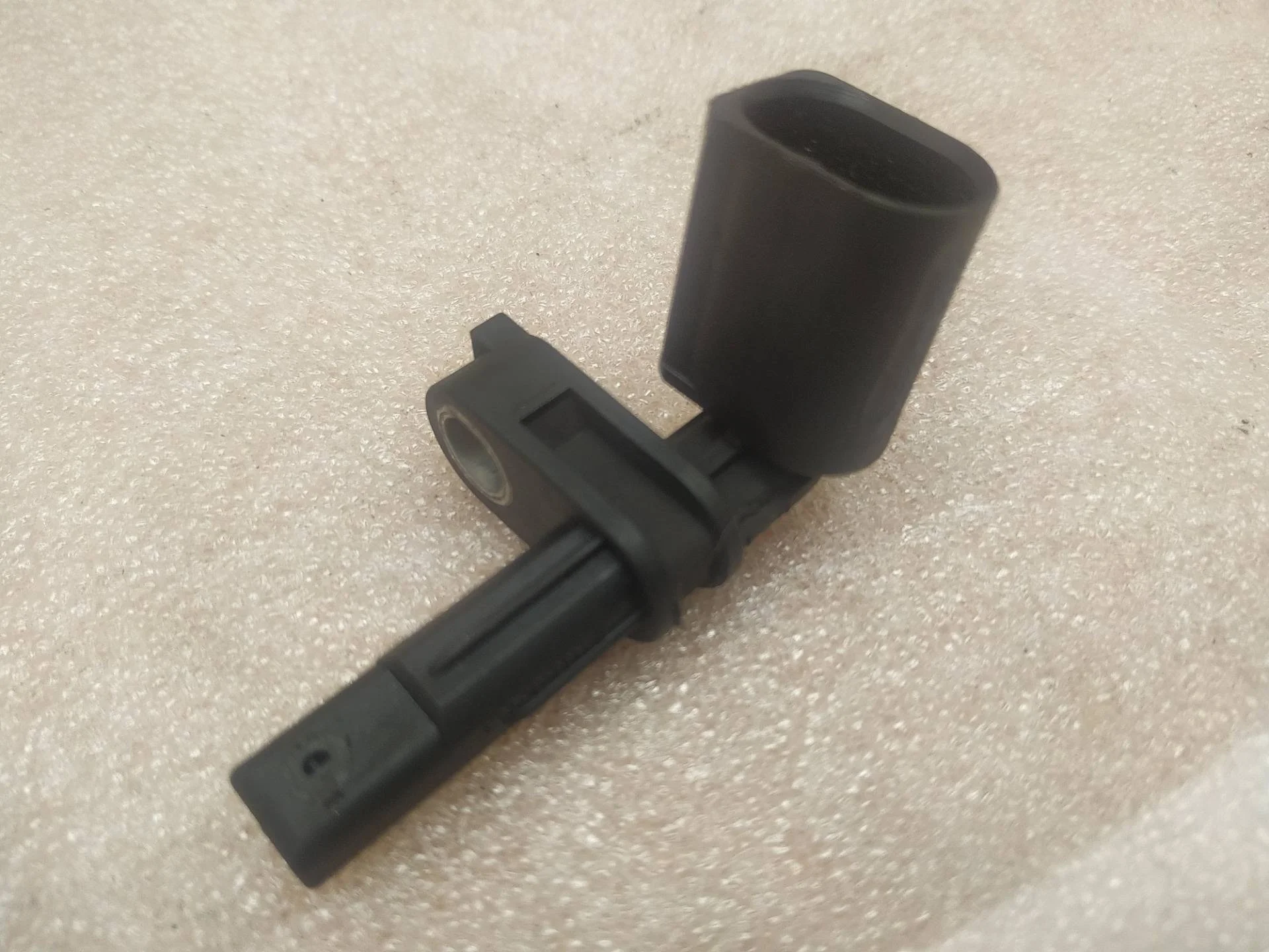 датчик ABS Volkswagen Touareg 2 7P6 2013