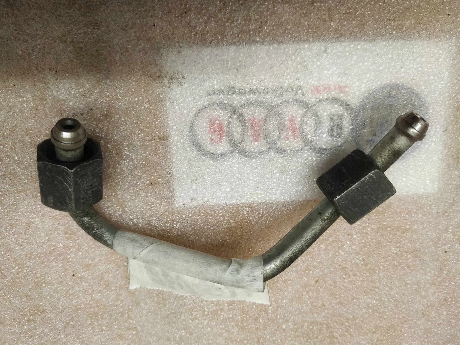 топливная трубка Volkswagen Touareg 2 7P6 2013