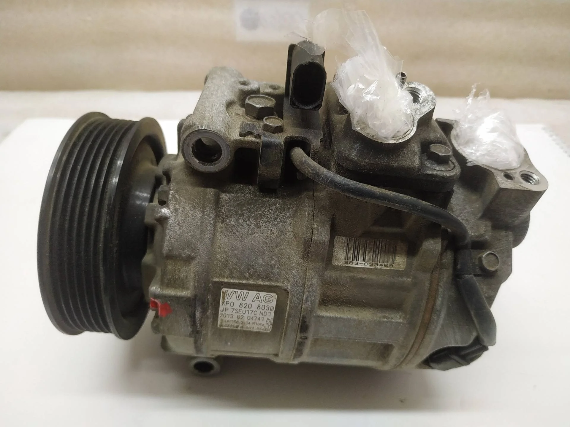 компрессор кондиционера Volkswagen Touareg 2 7P6 2013