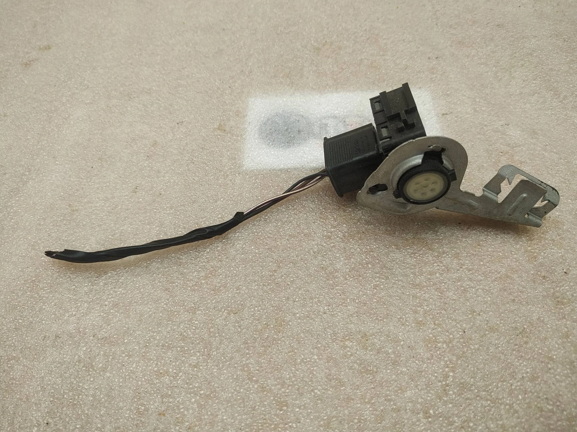 датчик вредных газов / датчик загрязнения воздуха Volkswagen Touareg 7P6 2011