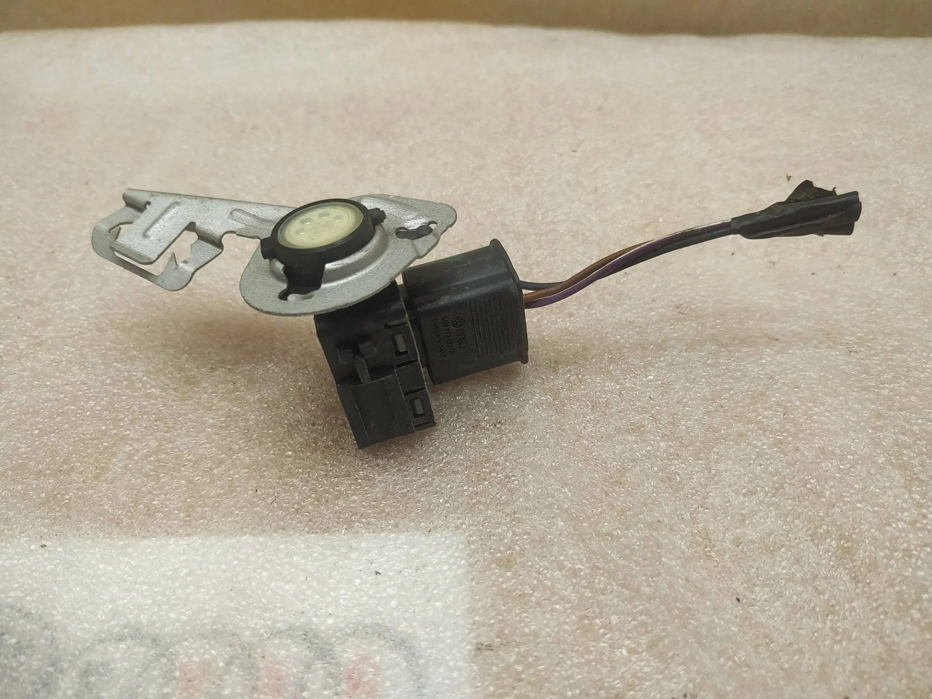 датчик вредных газов / датчик загрязнения воздуха Volkswagen Touareg 7P6 2012