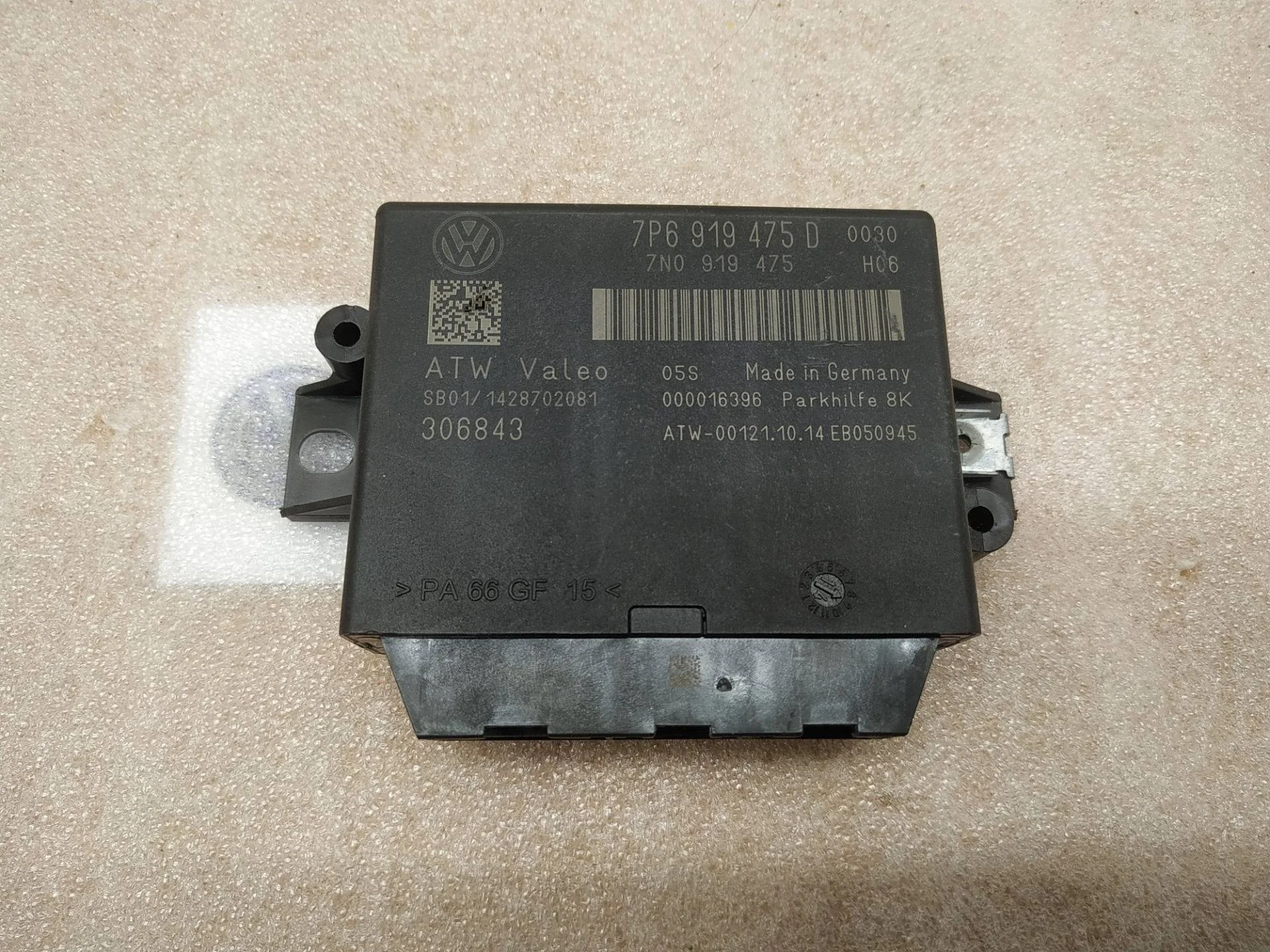 Блок контроля парковки Volkswagen Touareg 2 7P6 2015