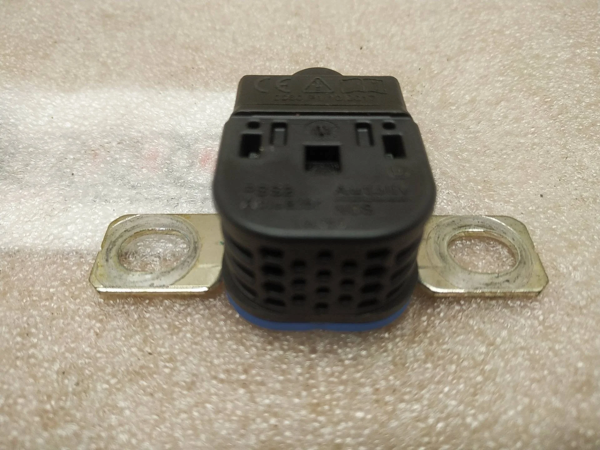 пиропатрон АКБ Volkswagen Touareg 2 7P6 2013