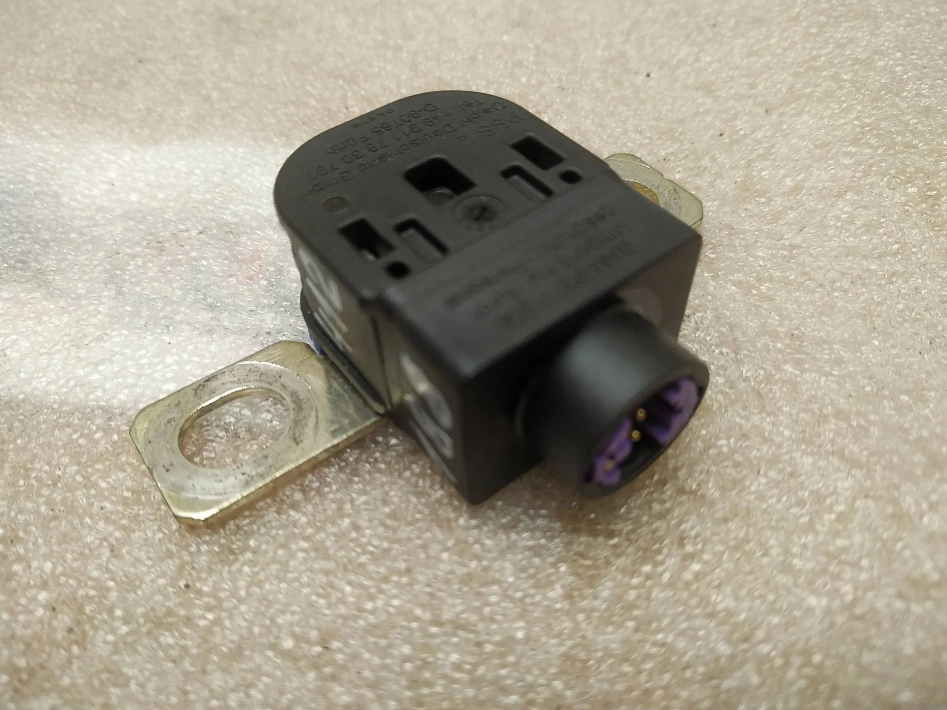 пиропатрон АКБ Volkswagen Touareg 7P6 2011